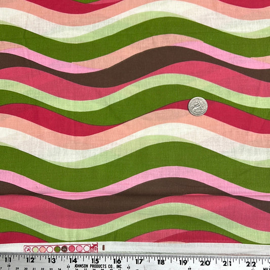 Multicolored, wavy striped fabric